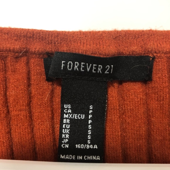 Button Down Vest Top - Picture 3 of 3